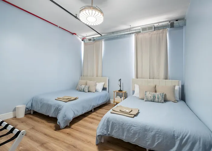 Beautiful Bright 2 Bed - Near Downtown Chicago Westchester